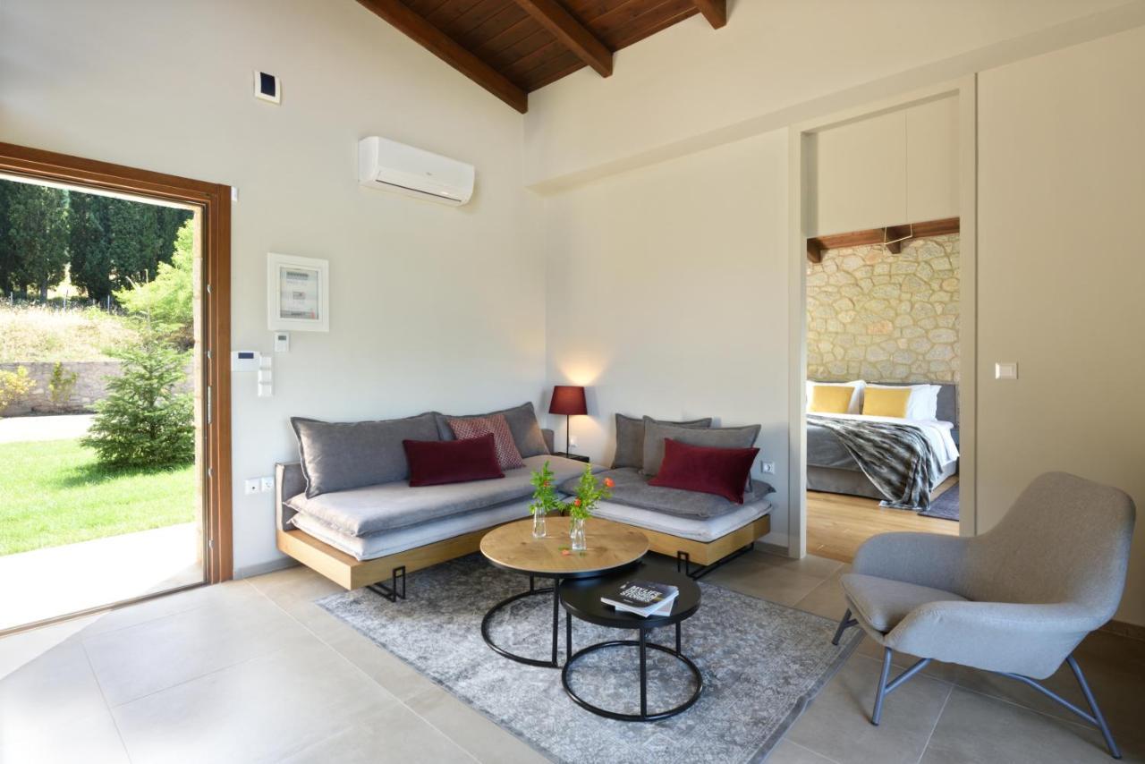 Amfikleia Chalet By Relax In Greece Exterior foto
